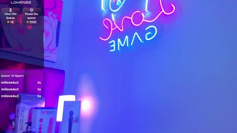 Snapshot of sallybrown_ chatting on March 2025 01:28:01 PM miss Sally online every night from 1am to 8am  Colombia time online show from March 2025 01:28:01 PM