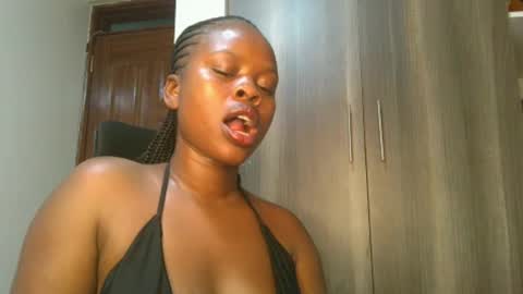 sallysasha254 online show from December 2024 07:01:01 PM