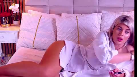 Snapshot of salmaroze chatting on May 2026 10:36:01 AM SalmaRoze online show from May 2026 10:36:01 AM
