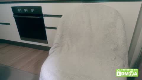 Alessio online show from December 2024 02:01:02 AM