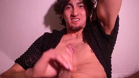 salmonman1305 online show from February 2025 07:21:01 AM