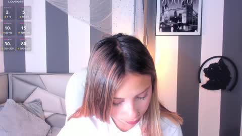 Snapshot of salome__evans chatting on February 2025 12:25:02 PM salome__evans online show from February 2025 12:25:02 PM