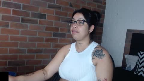 Snapshot of salome__palmer chatting on January 2025 09:32:01 PM online show from January 2025 09:32:01 PM