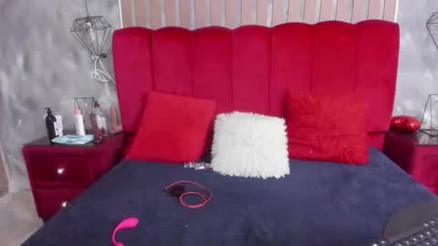 SalomeEvanz online show from March 2026 02:31:01 PM