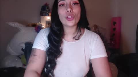 yenny online show from December 2024 04:31:02 AM