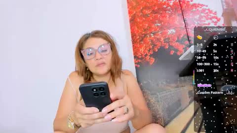 Snapshot of salomesweet_69 chatting on May 2026 10:33:02 PM Salome online show from May 2026 10:33:02 PM