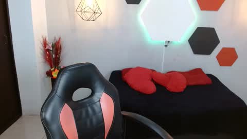 Snapshot of salomeswet chatting on December 2024 04:12:01 AM martina online show from December 2024 04:12:01 AM