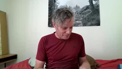 Snapshot of salsapaulus chatting on June 2026 05:40:02 PM salsapaulus online show from June 2026 05:40:02 PM