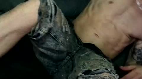 Snapshot of salsbigger chatting on December 2024 11:00:02 AM Anthony Deniro online show from December 2024 11:00:02 AM