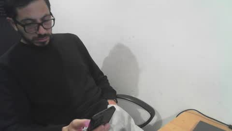 Snapshot of salvatore6920 chatting on December 2024 02:53:01 PM Sal vatore online show from December 2024 02:53:01 PM