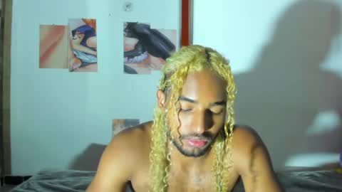 salvatore_amator online show from May 2026 04:53:01 AM