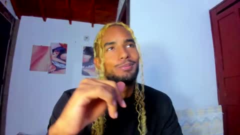 salvatore_amator online show from June 2026 06:25:01 AM
