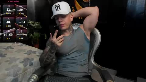 Snapshot of salvatore_damore chatting on April 2026 05:22:02 PM SALVATORE online show from April 2026 05:22:02 PM