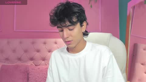 Snapshot of salvatore_monterey chatting on January 2025 10:55:01 PM salvatore online show from January 2025 10:55:01 PM