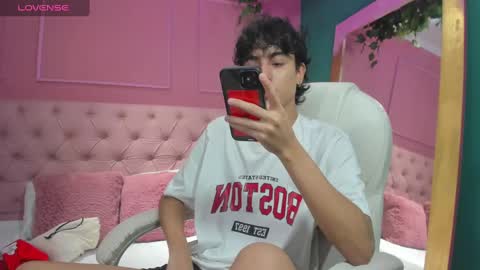 Snapshot of salvatore_monterey chatting on January 2025 10:31:01 PM salvatore online show from January 2025 10:31:01 PM