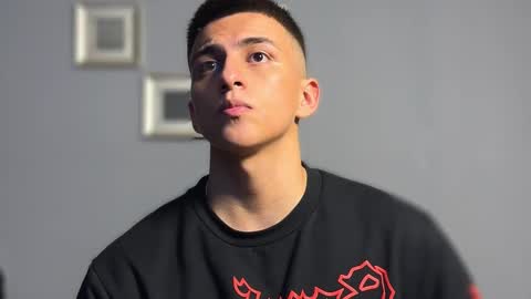 Salvatore online show from March 2026 03:00:02 AM