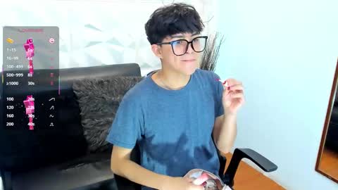 Sam online show from October 2025 03:46:02 PM