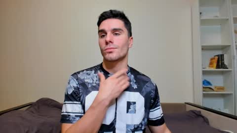 Snapshot of sam_huston18 chatting on January 2025 04:19:01 AM BACK IN 2 WEEKS online show from January 2025 04:19:01 AM