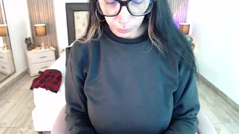 Snapshot of sam_mansson66 chatting on January 2025 11:58:02 AM SAM MANSON online show from January 2025 11:58:02 AM