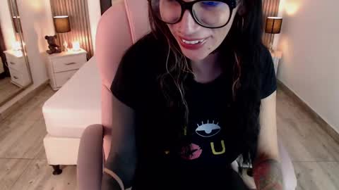 Snapshot of sam_mansson66 chatting on March 2025 12:26:01 PM SAM MANSON online show from March 2025 12:26:01 PM