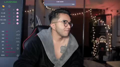 SAMUEL THOMPSON online show from December 2024 03:09:02 AM