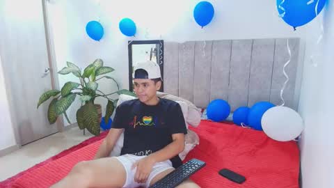 sam_tnt9 online show from March 2026 11:15:01 PM