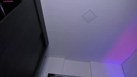 samaay_ online show from October 2025 04:05:01 AM