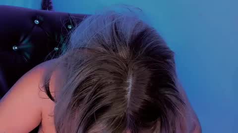 SAMANTA online show from February 2025 08:21:01 PM