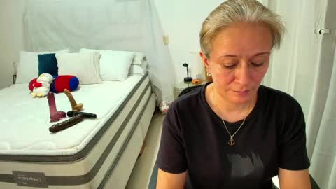 Samanta Stone online show from May 2026 09:34:01 PM