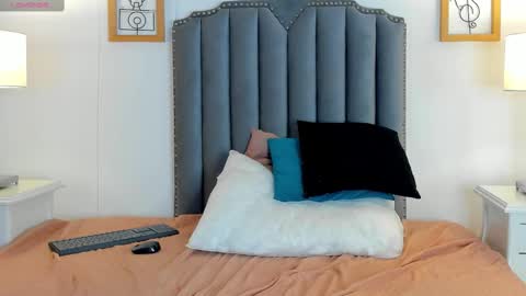  samanta  online show from February 2025 03:15:02 AM