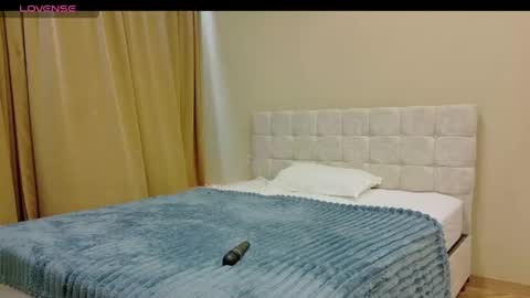 samantamoons1 online show from April 2026 02:39:01 AM