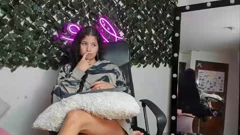 samantaortiz_ online show from January 2026 07:17:02 PM