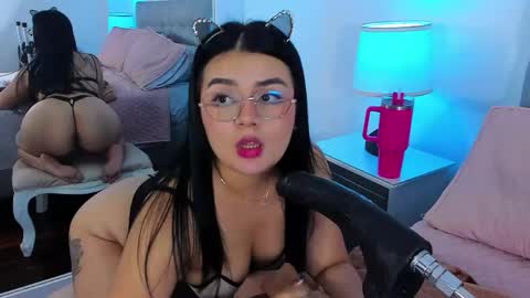 Snapshot of samantha__vega chatting on May 2026 08:28:01 PM Samantha Vega online show from May 2026 08:28:01 PM