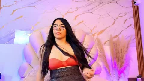 Snapshot of samantha_diamont chatting on April 2026 07:43:01 PM Samantha Diamont online show from April 2026 07:43:01 PM