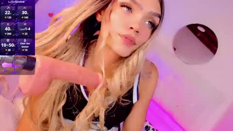 samantha_duke66 online show from December 2024 10:21:01 AM