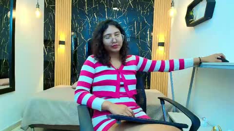 Snapshot of samantha_fox8 chatting on April 2026 11:08:02 AM online show from April 2026 11:08:02 AM