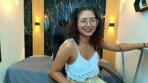 Snapshot of samantha_fox8 chatting on May 2026 11:16:02 AM online show from May 2026 11:16:02 AM
