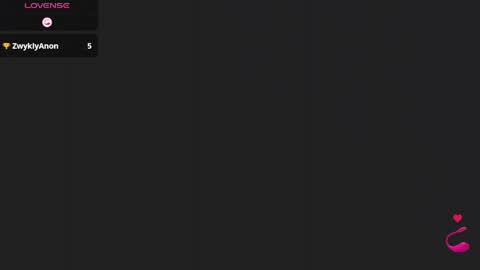 Snapshot of samantha_matius chatting on April 2026 09:30:01 PM Samantha Matius online show from April 2026 09:30:01 PM