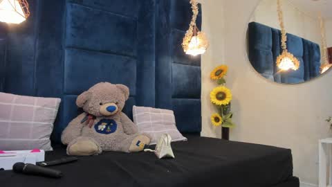 samantha online show from April 2026 04:12:01 PM