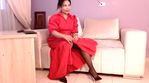 samantha_thompsoon online show from October 2025 09:04:01 PM