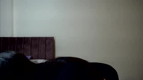 samantha willis online show from November 2025 01:16:01 AM