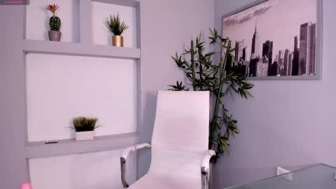 Samantha online show from December 2024 06:27:02 PM