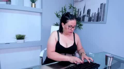 Samantha online show from December 2024 09:29:02 PM