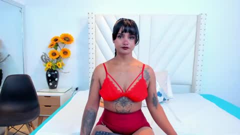 samanthaciro online show from April 2026 01:06:02 PM