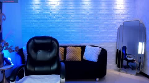 Samantha Klein online show from January 2025 03:11:01 AM