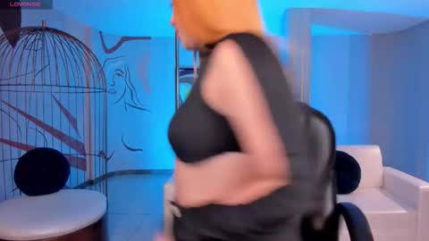 Samantha Klein online show from October 2025 03:04:01 AM