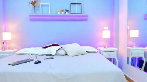 Samanta online show from February 2025 10:22:01 PM