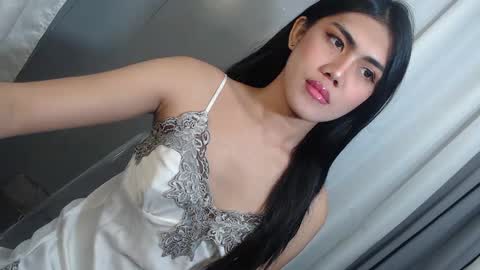Snapshot of samanthasweety chatting on February 2025 05:20:02 AM Samantha online show from February 2025 05:20:02 AM