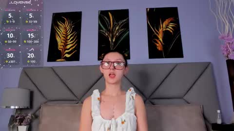 Samara  online show from November 2025 01:00:02 PM