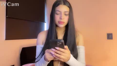 Snapshot of samara_lam chatting on February 2025 07:10:01 PM Sammy  online show from February 2025 07:10:01 PM
